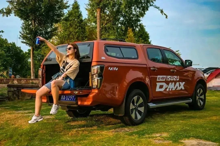 D-MAX携手阳光姐妹淘体验精致慢生活5.jpg