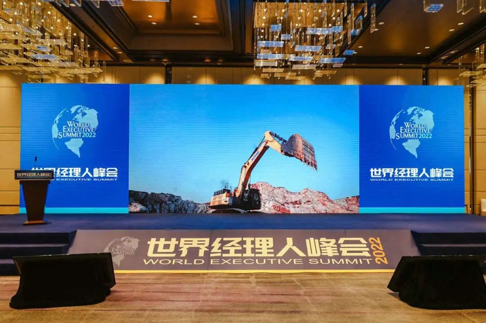 徐工再摘年度大奖“NO.1”5.jpg