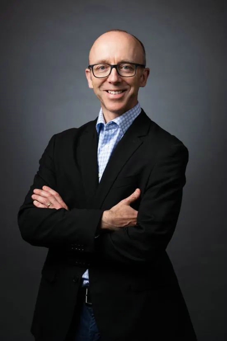 冯靖（Jim Fier）历经36年职业生涯即将荣退，Jonathan Wood将接任康明斯公司首席技术官2.jpg
