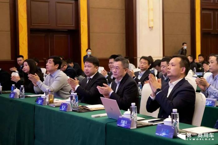 陕汽2.jpg