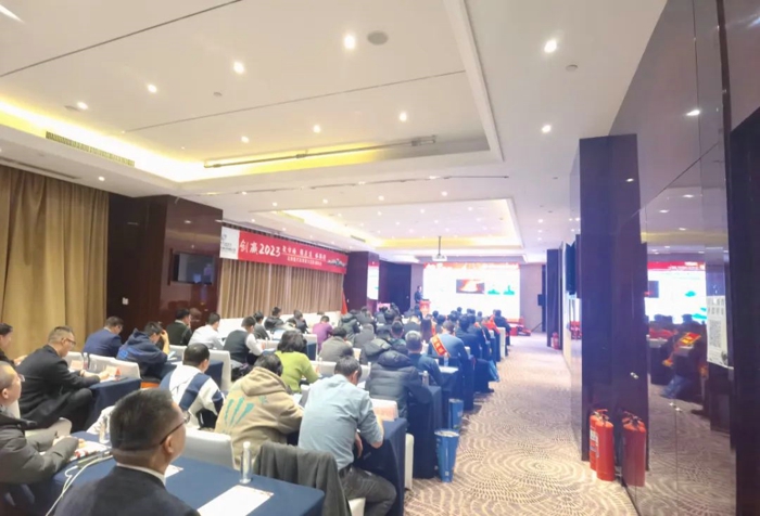 北奔重汽召开2023年京津冀大区商务年会.jpg