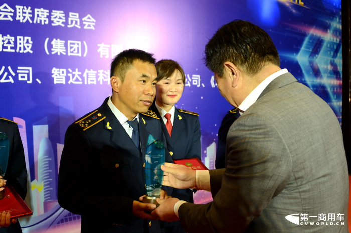 竞赛过程中，众选手纷纷对大赛唯一用车福田欧辉BJ6123纯电动城市客车的优越性能和出色表现予以一致好评。