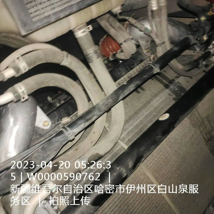 沙尘暴驱车307公里深夜外出救援3.jpg