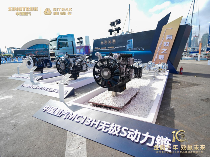 中国重汽汕德卡9年300万公里5.png