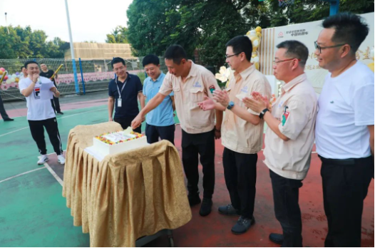 2023年上半年，在公司领导的带领以及全体长跨人的共同努力下，我司交出了漂亮的期中“答卷”。