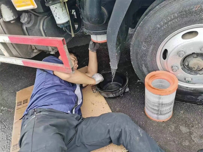 众志成城共克险情，福田在行动6.jpg