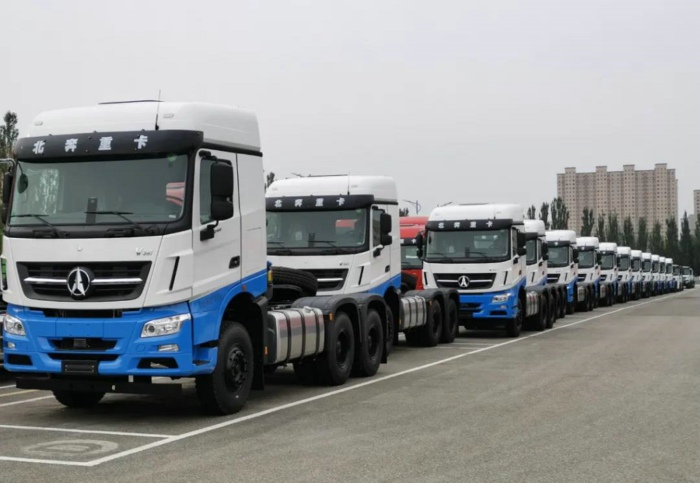 北奔国六重载牵引车.jpg