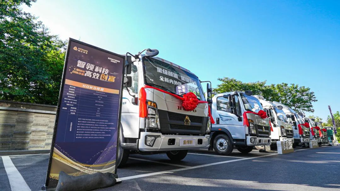 7月捷报！月销超2万辆再夺冠 中国重汽下半年开局强势领跑5.png