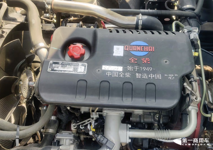 【第一商用车网 原创】“再次买车，我依然会选择一汽解放轻卡。在我看来，运输车辆就算一年出勤达到10万公里，但低油耗和可靠品质才是赢得用户长久信赖的关键。”