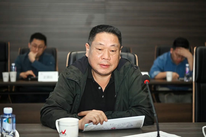 10月20日，东风汽车集团有限公司商用车板块行业客户营销协同第五次业务交流会在东风商用车有限公司品牌体验中心举行。会议就加强商用车板块行业客户营销协同、行业客户体验管理及开发经验等内容进行深入研讨。
