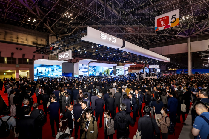 比亚迪亮相2023东京车展 国际化进程再提速.png