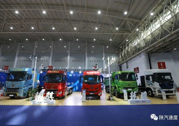 运输“神器” 陕汽新产品亮相2023中国国际商用车展！5.jpg