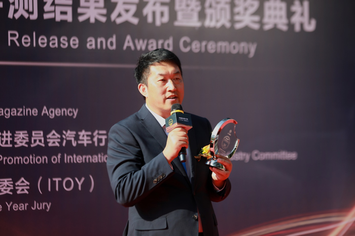 北京重卡荣膺“2024中国年度卡车(CTOY 2024)”12.png