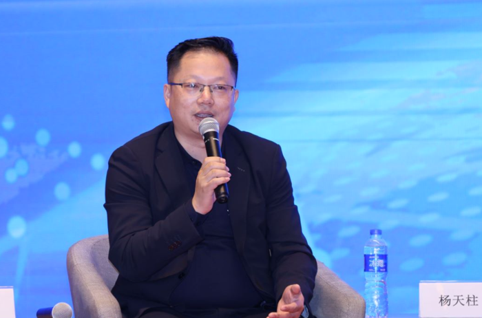 11月9日下午，以“把握变局，创迎未来”为主题的2023物流与运输车辆高峰论坛在武汉隆重召开。论坛由中国国际贸易促进委员会汽车行业分会主办，是中国国际商用车展、广州国际商用车展的重要同期活动。