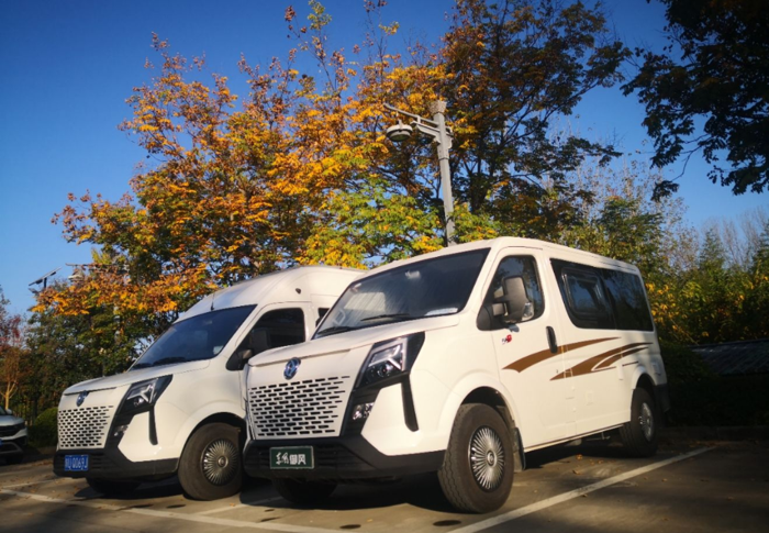 东风御风V9+房车圆了“75后”的自驾梦.png