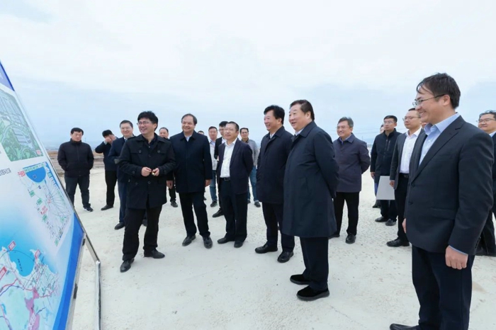谭旭光： 潍柴比亚迪（烟台）新能源动力产业园要抢抓工期，高速度、高质量完成建设！.jpg
