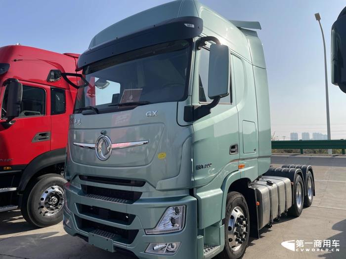 东风天龙gx 东康560马力干线物流牵引车2.jpg