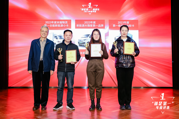 谁在这一年里持续引领行业发展，谁又能成为今年商用车市场真正的赢家？