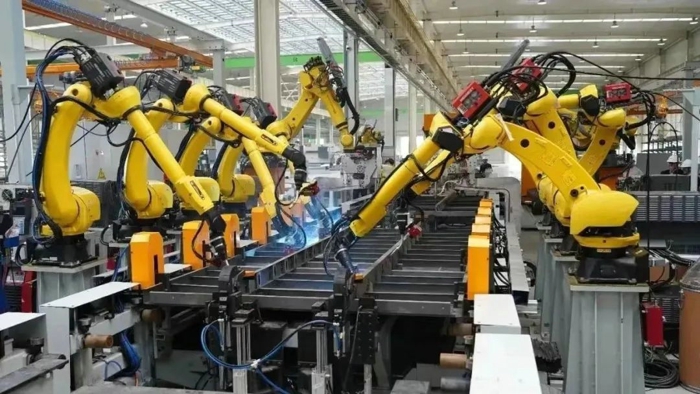 中集车辆斩获“2023年度第一高端专用车品牌”殊荣4.jpg