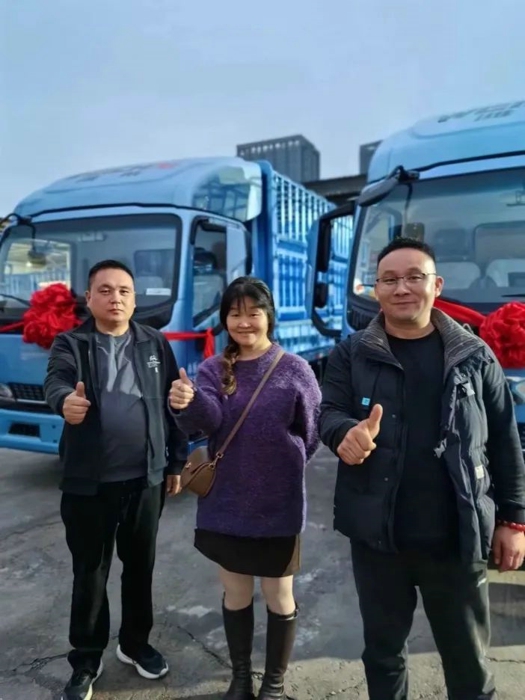 新能源轻卡凭借运营成本低，出勤率高的优点，在短途运输领域深受青睐，城配市场也正在不断的向新能源轻卡转型。潍柴新能源蓝擎汽车作为拥有国内领先新能源技术的车企，在纯电平台上达成了多项技术突破，一跃成为国内纯电商用车的领军品牌。