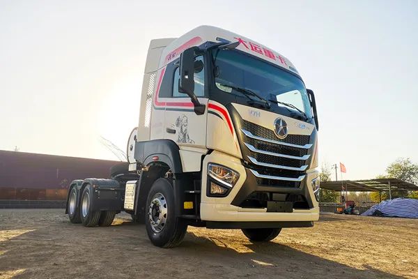 吸引用户没有套路大运重卡全靠品质与服务