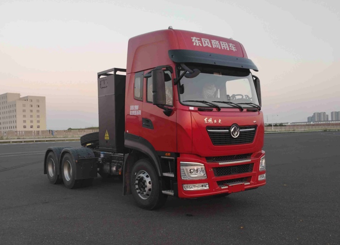 东风天龙KL换电式纯电动半挂牵引车.jpg