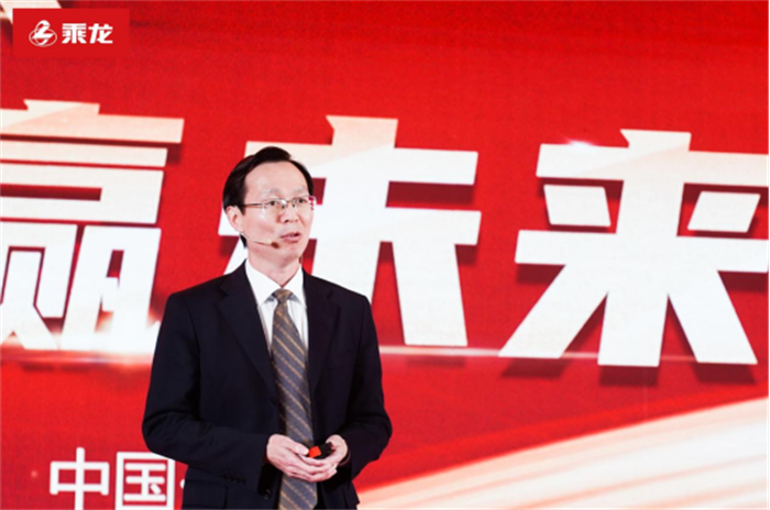 2024年1月9日，2024年东风柳汽商用车营销年会在柳州隆重举行。东风柳汽与全国各地的经销商、服务商、配件商、合作伙伴、行业客户代表、媒体记者等千余人齐聚一堂，共同回顾2023年营销经验，共商未来发展新思路，明确2024发展目标和方向。