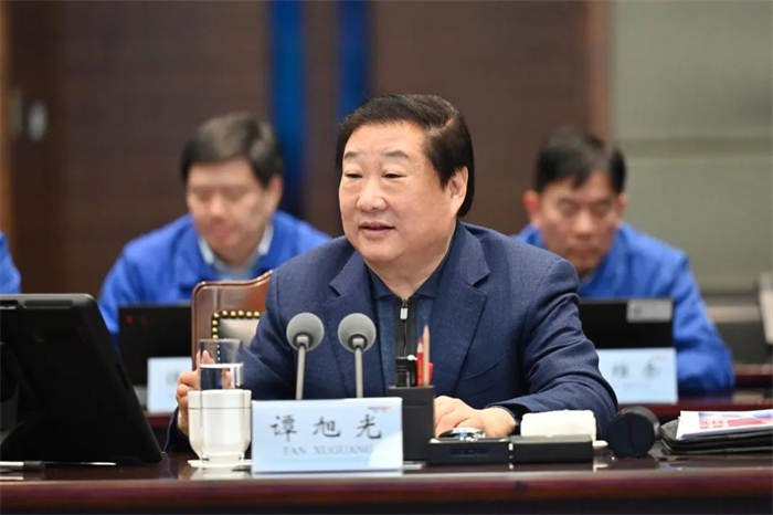 谭旭光2.jpg