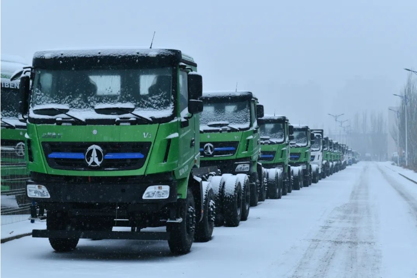 瑞雪乘风至 北奔厂区焕新颜