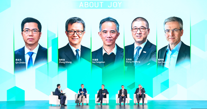 卡文汽车品牌正式发布2.png
