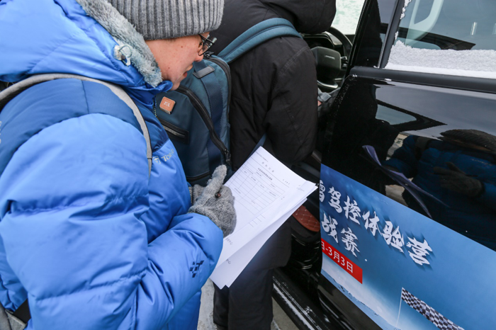 2月28日-3月2日，2024（第二届）皮卡冰雪驾控体验营暨寒区越野挑战赛于黑龙江省黑河市红河谷小乌斯力试验基地顺利举行。