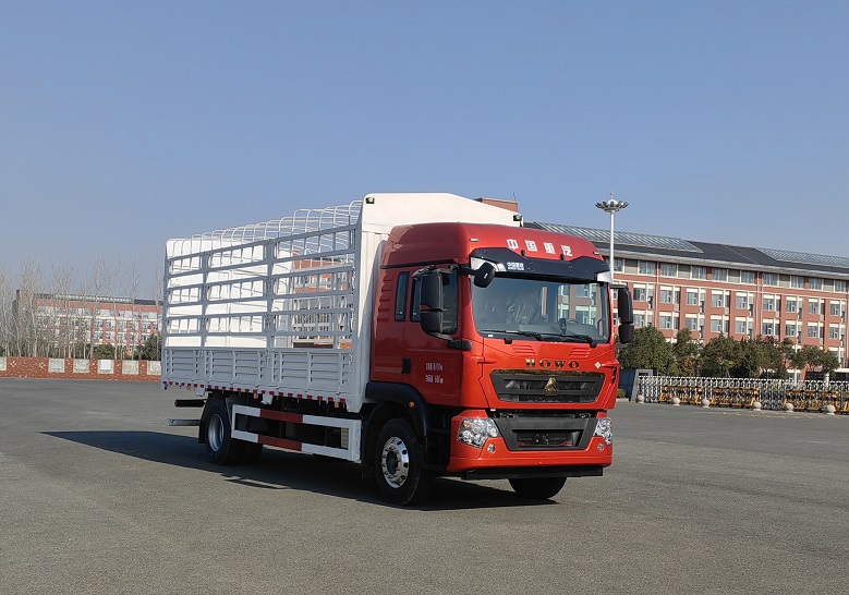 豪沃仓栅式运输车.jpg
