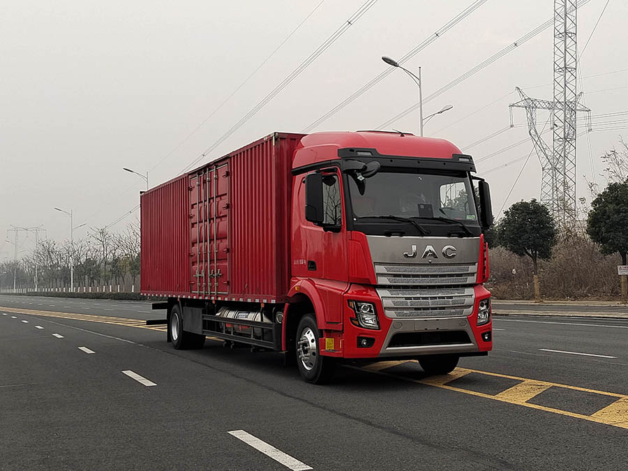 江淮厢式运输车.jpg