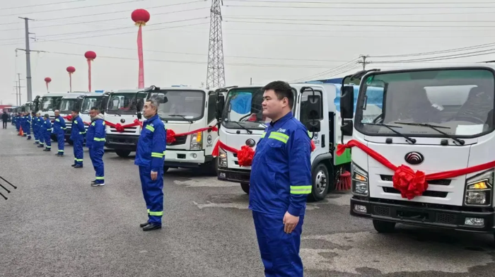 大单连连，捷报频传！一季度宇通新能源商用车市场表现亮眼，客车、卡车、专用车、环卫设备等业务板块齐头并进，产销均实现同比正增长，实现首季高质量“开门红”