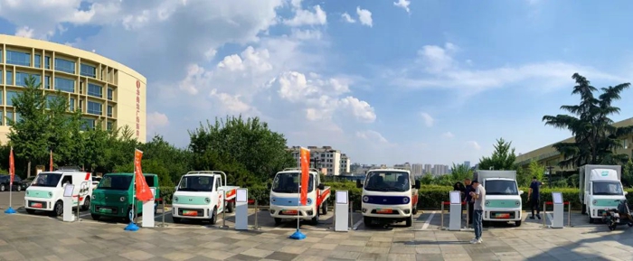 橙仕汽车引领mini卡创富新生态1.jpg