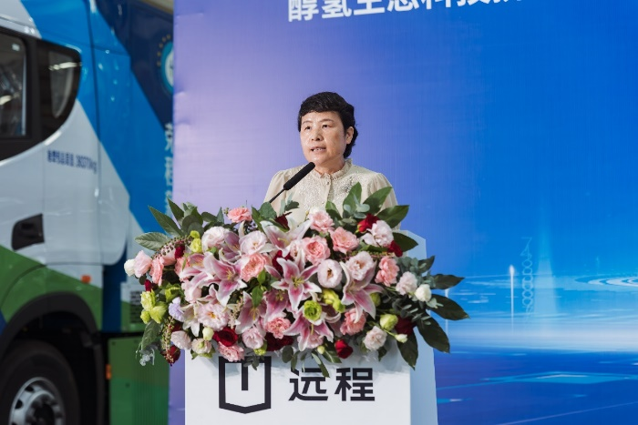 8月6日，醇氢生态科技-荣程新能集团首批100台氢燃料重卡交付仪式在远程新能源商用车天津生产基地隆重举行。交付的远程星瀚G氢燃料重卡将陆续投入到京津冀环渤海区域省际干线物流、钢铁、港口等大宗物资运输场景，助力京津冀绿色运力升级