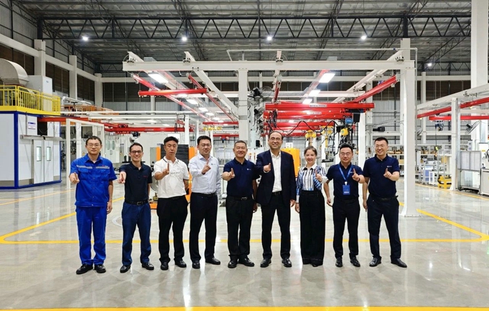 北汽福田董事长常瑞到访玉柴泰国工厂2.jpg