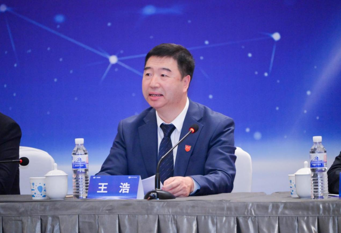 2024年12月12日，备受瞩目的一汽解放2025全球合作伙伴大会在青岛隆重召开，吸引了全球合作伙伴、业界精英和媒体记者的广泛参与。