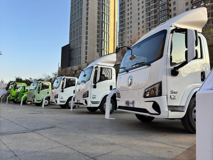 2025年销售目标3.5万辆 陕汽商用车要怎么干？7.png