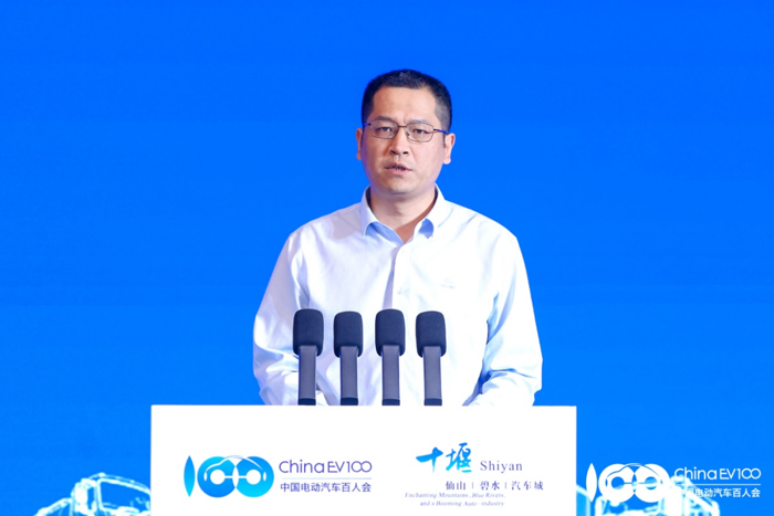 5月15日，专用车产业创新发展大会暨专用车科技展（2025）于十堰成功召开。大会围绕“推进高端化 迈向智能化 提升专用车产业发展生态”主题，共举办1场开幕大会，1场高端闭门研讨会，1场技术交流研讨会，1场产业链对接活动和1场专用车科技展，汇聚了行业专家、企业家等数百位与会嘉宾就专用车产业的创新发展、市场趋势、国际化路径、政策环境等议题进行深入讨论与交流