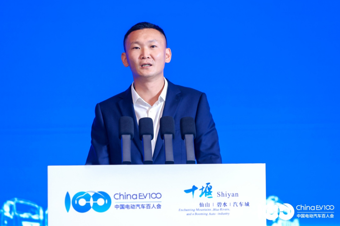 5月15日，专用车产业创新发展大会暨专用车科技展（2025）于十堰成功召开。大会围绕“推进高端化 迈向智能化 提升专用车产业发展生态”主题，共举办1场开幕大会，1场高端闭门研讨会，1场技术交流研讨会，1场产业链对接活动和1场专用车科技展，汇聚了行业专家、企业家等数百位与会嘉宾就专用车产业的创新发展、市场趋势、国际化路径、政策环境等议题进行深入讨论与交流