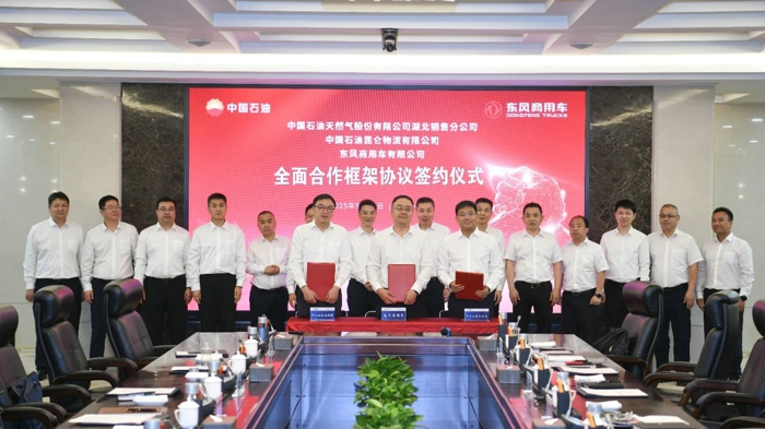 东风1.jpg