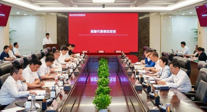 东风汽车高级管理人员任期（2025～2027年）聘任签约仪式举行1.jpg