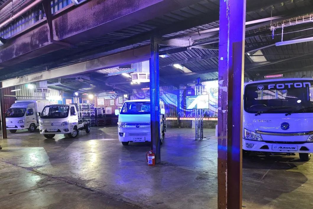 6月25日，北汽福田在南非约翰内斯堡隆重举行新产品发布仪式，聚焦核心战略车型，正式向非洲市场推出全新Truck Mate，同时展示了包括MILER、VIEW、TUNLAND G7及eVIEW纯电VAN在内的多款已在南非市场取得成功的明星产品阵容。活动吸引了南非当地众多经销商、核心客户及主流媒体的高度关注，彰显了北汽福田深耕南非市场、持续满足用户需求的坚定承诺。