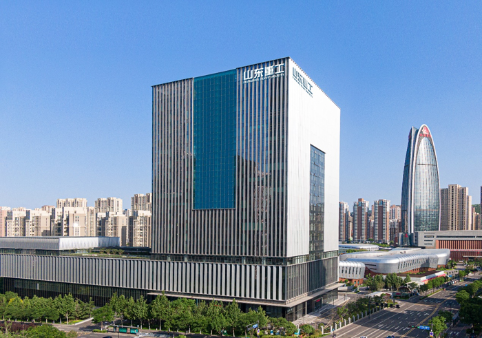 山东重工：半年狂揽2898亿！重卡全球市占率40.9%稳居第一.png