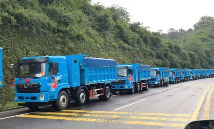 50台纯电动自卸车圆满交付！2.jpg