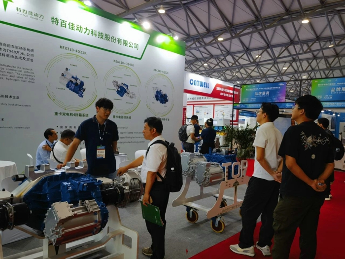 特百佳现场解密旗舰产品4.jpg