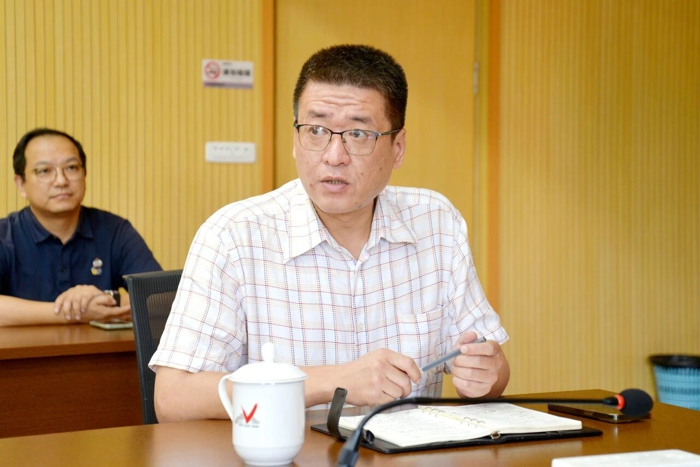 东风商用车召开营销事业部干部大会3.jpg