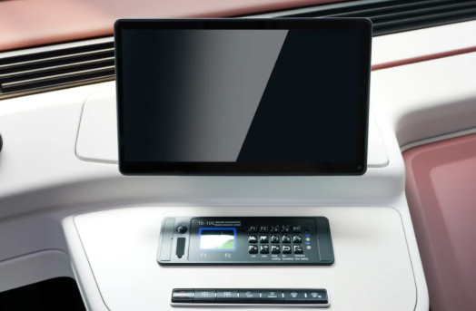 2025年10月，全球客车行业的目光聚焦于比利时布鲁塞尔。在顶级的2025比利时世界客车博览会上，安凯客车隆重推出其新一代E60纯电动微循环巴士，它如同一颗耀眼的“灵动之星”，为破解全球普遍存在的城市“最后一公里”交通难题，提供了完美的解决方案。