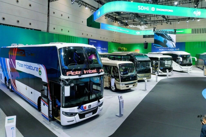 中通客车2025全球合作伙伴大会交出绿色交通“中国答案”7.jpg